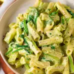 vegan creamy spinach garlic pasta